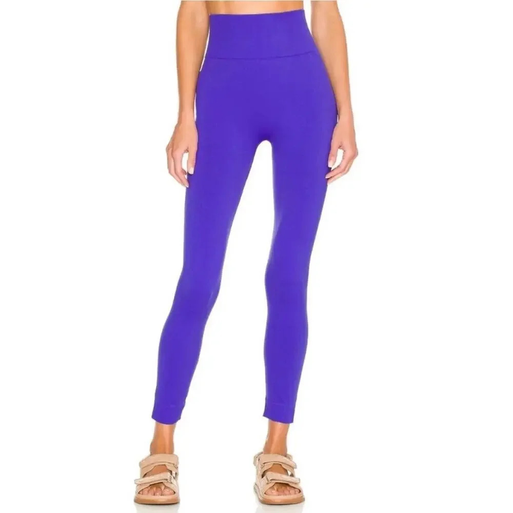 NEW WeWoreWhat Women Medium Blue Sapphire Seamless Athletic Leggings v6x